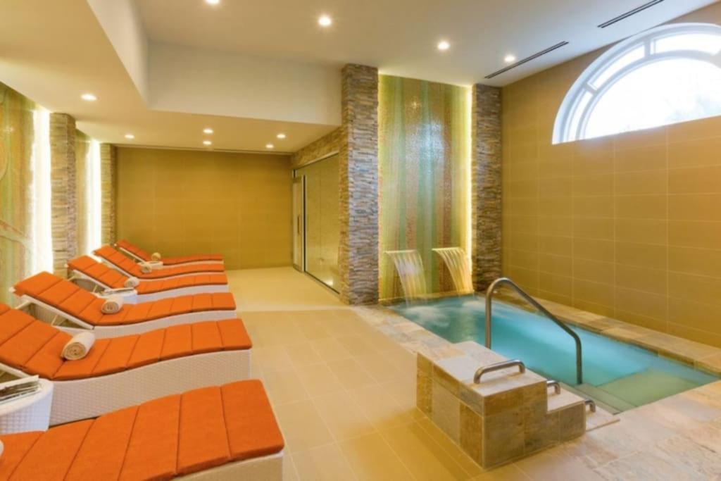 Charming 5 Star Condo Unit Situated At Ritz Carlton-Key Biscayne Miami Exterior foto
